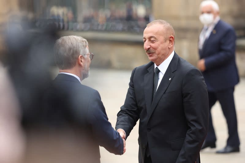 Leaders of EU and neighbouring countries meet in Prague