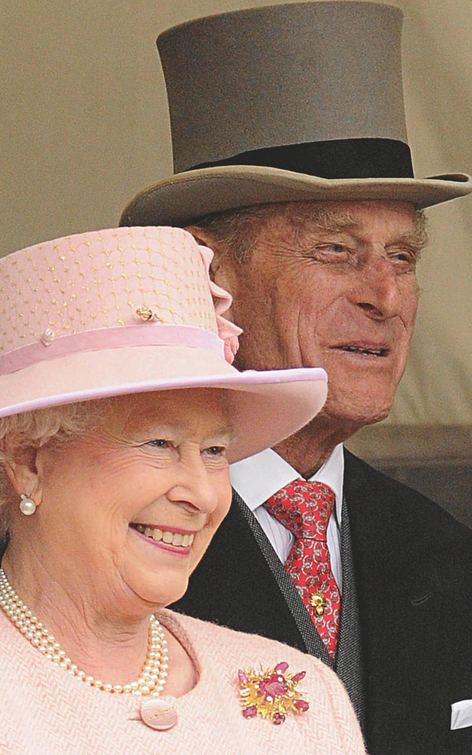 The Queen, with the Duke of Edinburgh, wearing her Andrew Grima brooch at the Epsom Derby, 2009 -  Samir Hussein/WireImage