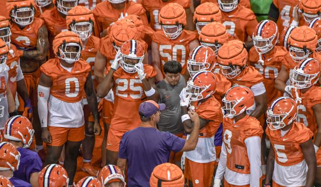 Receiver depth, injury updates part of Clemson football's third preseason practice