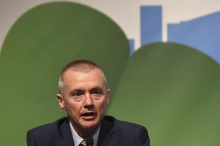 Willie Walsh, CEO of International Airlines Group speaks during the closing press briefing at the 2016 International Air Transport Association (IATA) Annual General Meeting (AGM) and World Air Transport Summit in Dublin
