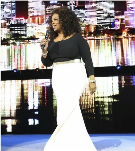 <p>Oprah wore this dress during her 2015 Australia Tour at “An Evening with Oprah” in Perth. <br></p>