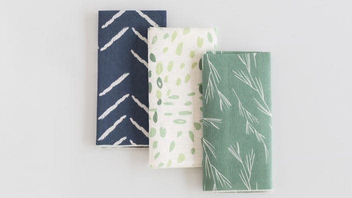 This napkin set has a subtle, nautical feel.