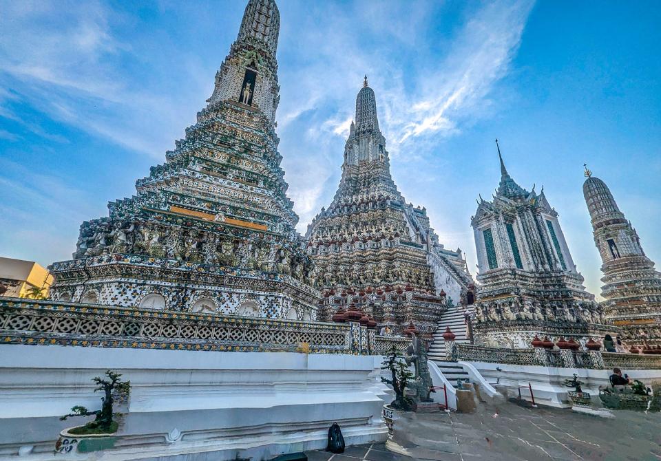 Bangkok Thailand Arun Wat Temple Stupas