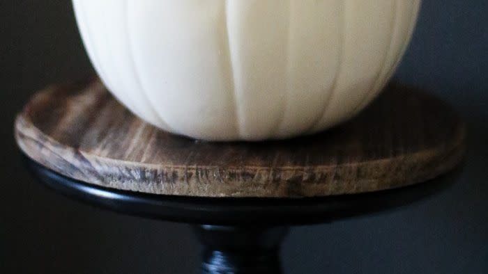 white pumpkin thanksgiving decorations