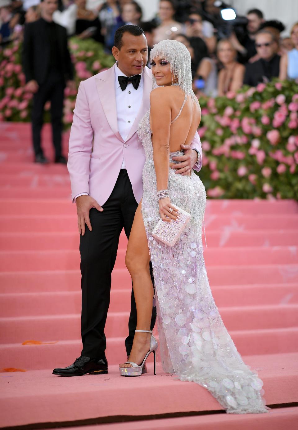 <h1 class="title">Alex Rodriguez and Jennifer Lopez in Versace with a Judith Leiber Couture bag</h1><cite class="credit">Photo: Getty Images</cite>