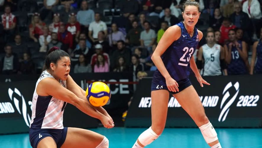 USA's Justine Wong-Orantes (L) and USA's Kelsey Robinson vie for the ball during the Women's Volleyball World Championships semi-final match.