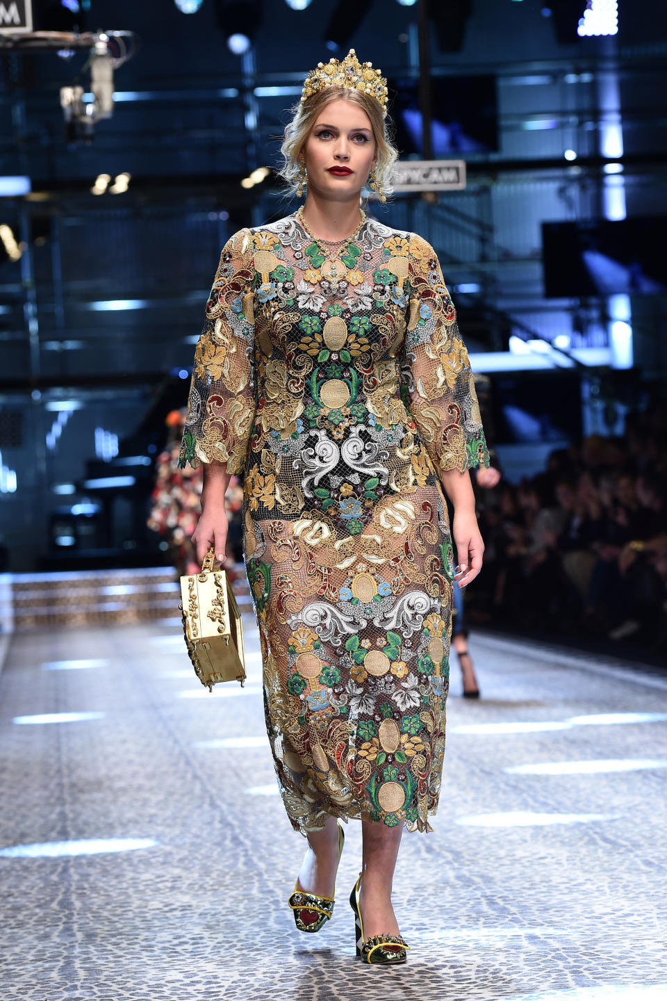 Kitty Spencer walks the runway at the Dolce &amp; Gabbana show during Milan Fashion Week on Feb. 26 in Milan, Italy.&nbsp;