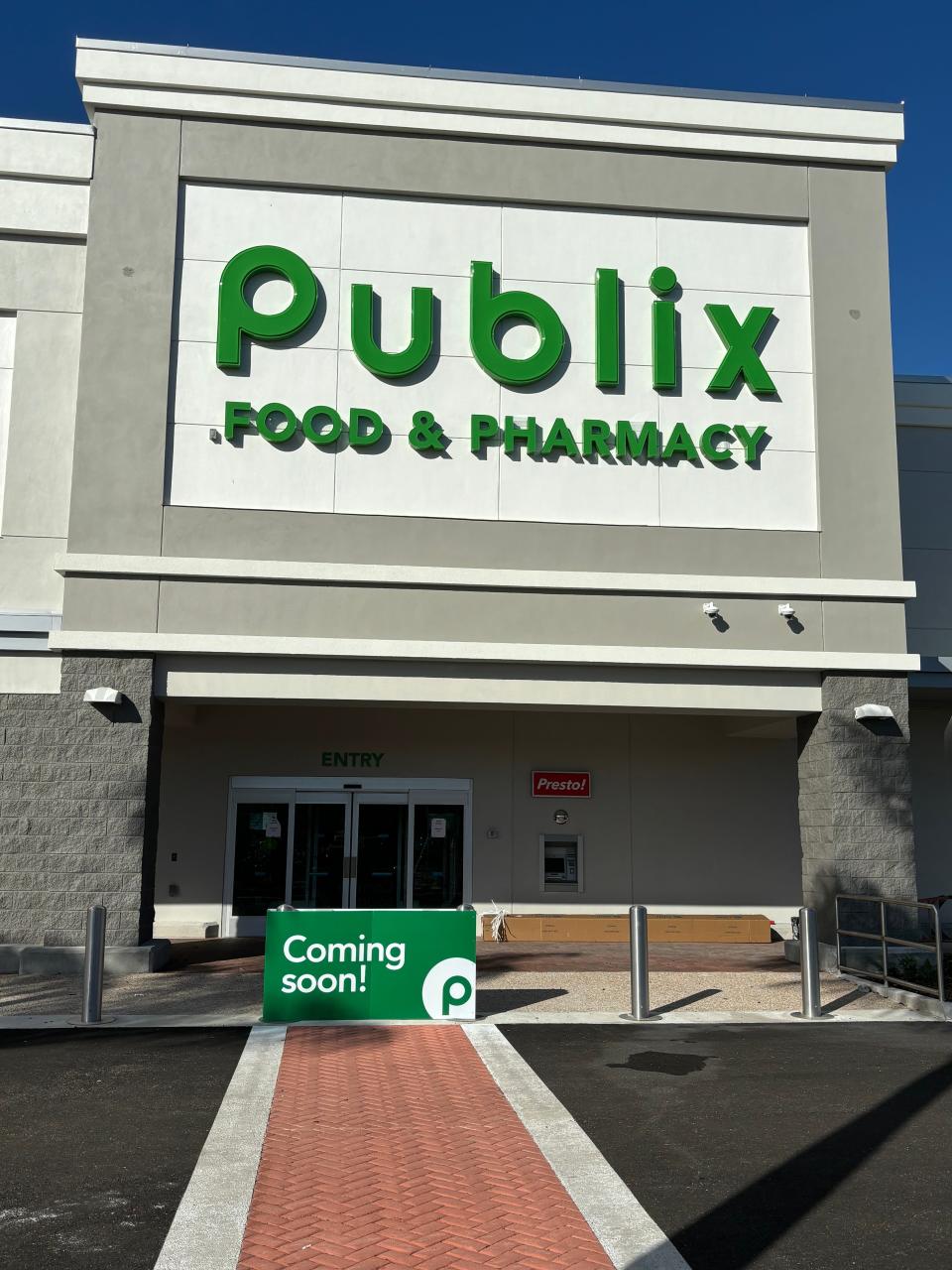 Along with the Publix grocery store, the adjoining Publix Liquors will also open Thursday, Feb. 8 at Aberdeen Square.