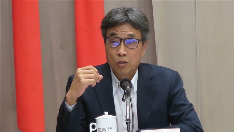 農業部代理部長陳駿季表示，會再向中國了解石斑魚開放標準。（圖／記者盧素梅攝）