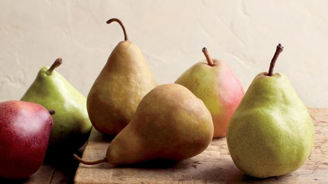 Bosc Pears (how to tell when they're ripe, and how to cook them