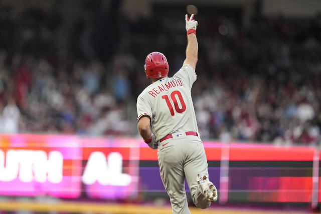 Phillies pounded to death by Braves while wearing ridiculous uniforms that  would have been kind of fun, I guess, if not for the aforementioned  pounding: Braves 15, Phillies 7 - The Good Phight