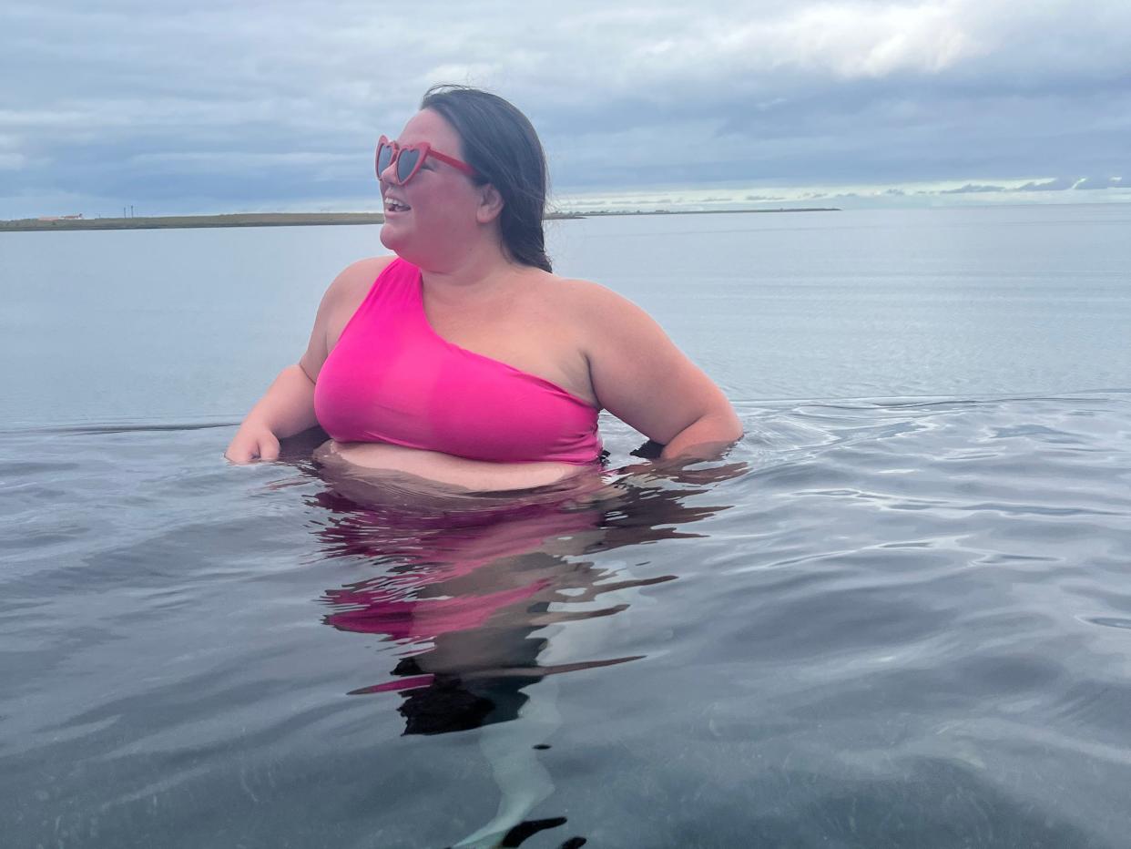 megan at the infinity ledge of sky lagoon