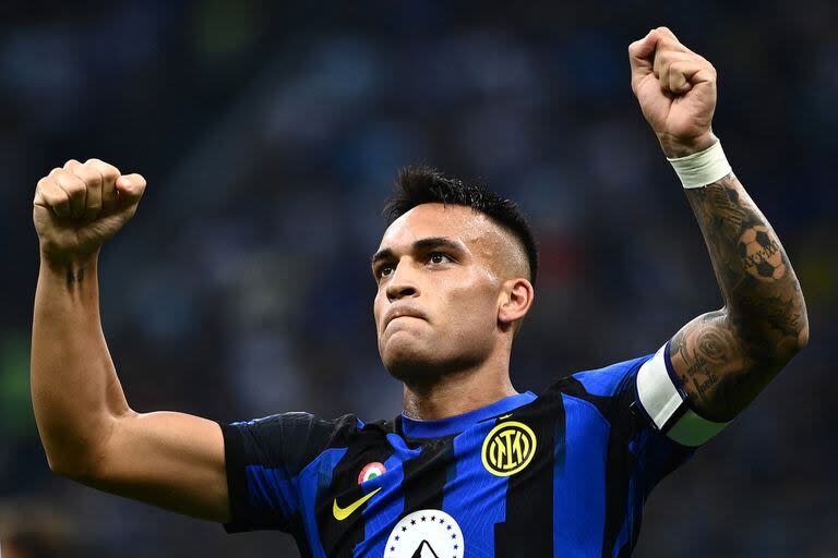 Lautaro Martínez buscará continuar con su gran presente extendiendo la distancia con el segundo máximo goleador de Italia