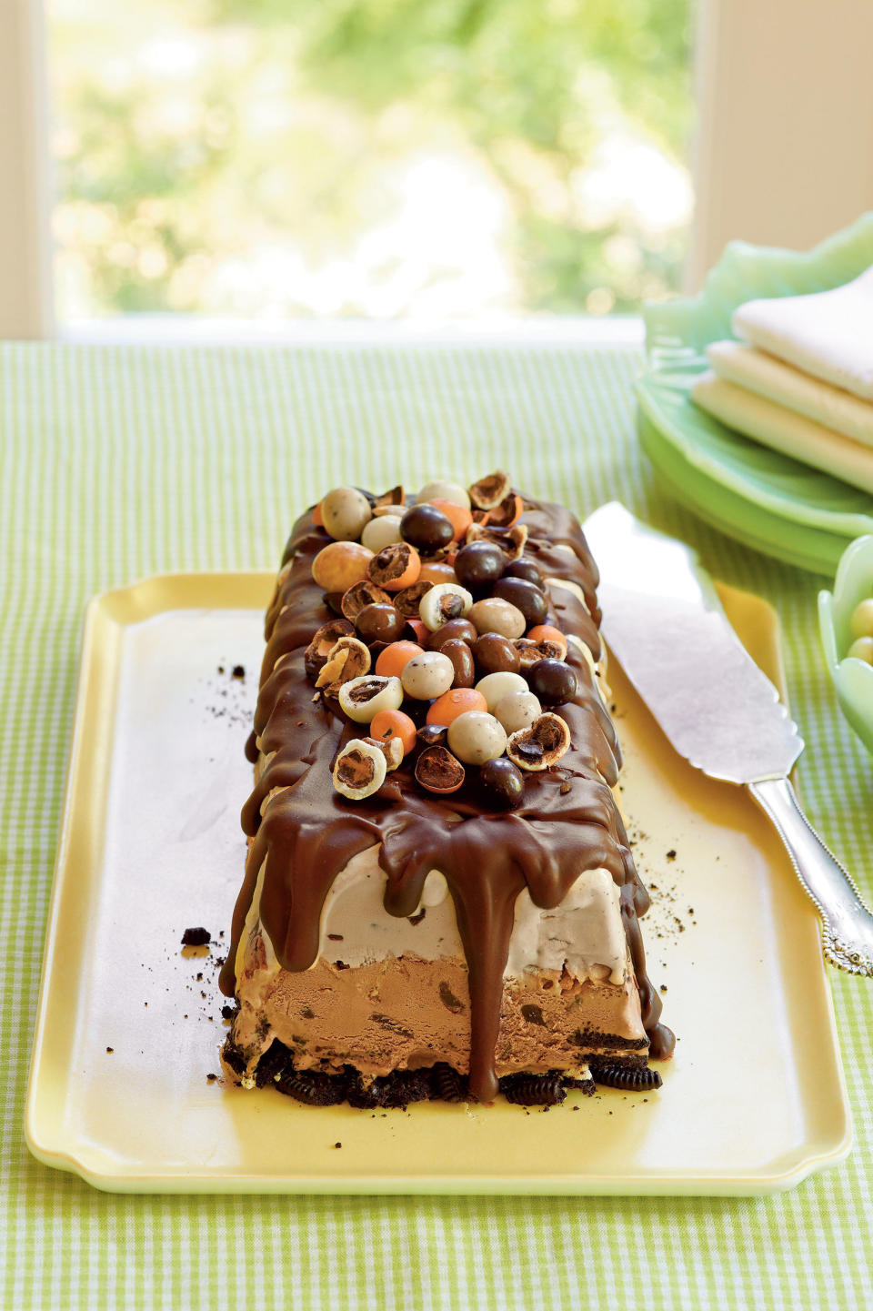 Easy Mocha Chip Ice-Cream Cake