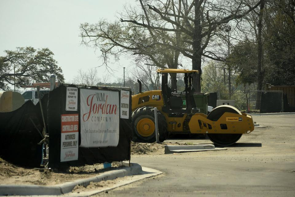 Construction continues on Oyster Creek Landing off U.S. 17 in Hampstead.