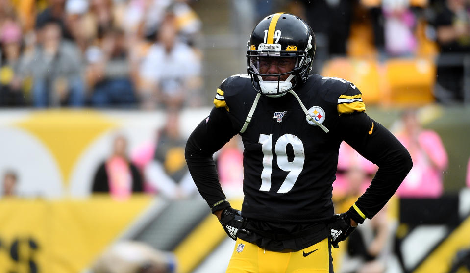 JuJu Smith-Schuster had a costly overtime fumble against the Ravens. (Getty Images)