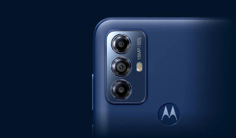 Moto G Play 2023 tem biometria traseira e três câmeras (Imagem: Divulgação/Motorola)
