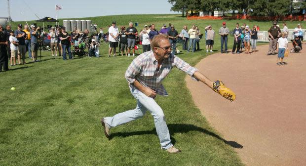 Kevin Costner Field of Dreams