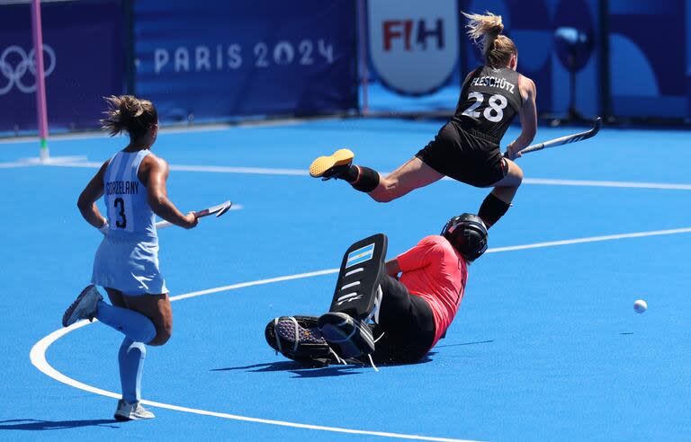 La selección argentina de hockey Las Leonas frente a la selección alemana por los cuartos de final de los JJOO París 2024