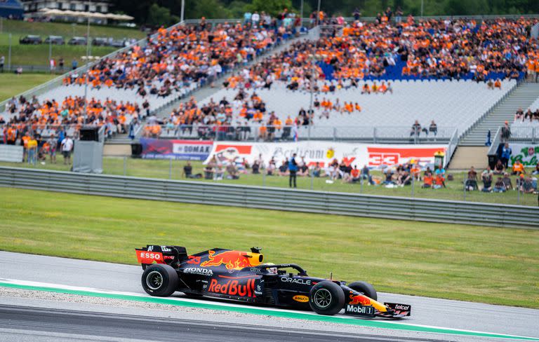 Max Verstappen se quedó con el mejor tiempo en la primera sesión de prácticas, con miras al GP de Austria