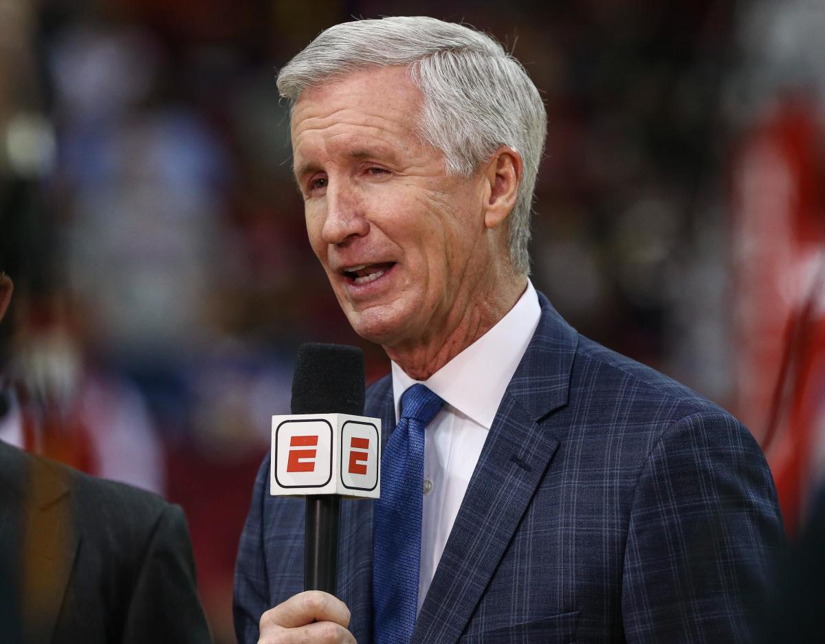 Home of longtime Knicks, ESPN announcer Mike Breen destroyed in enormous fire