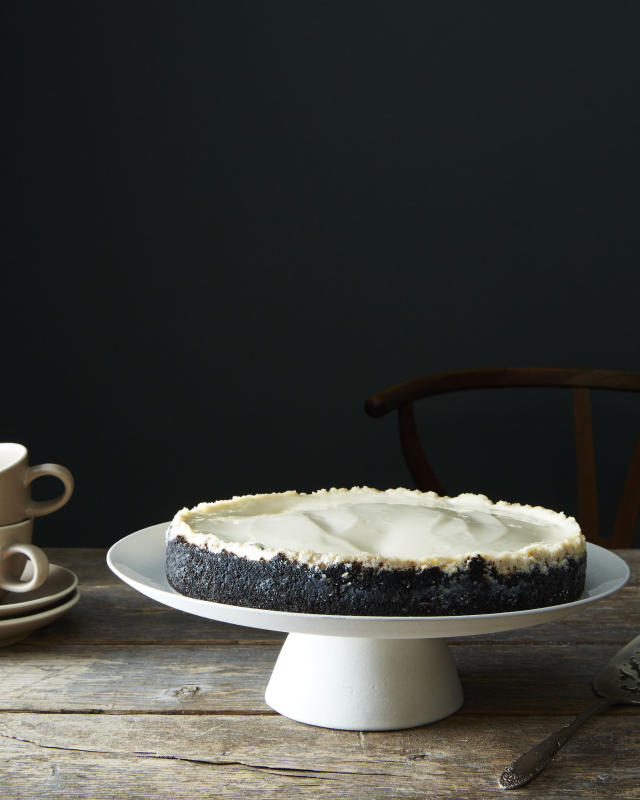 Help baking cake in intricate house-shaped baking pan - Food52