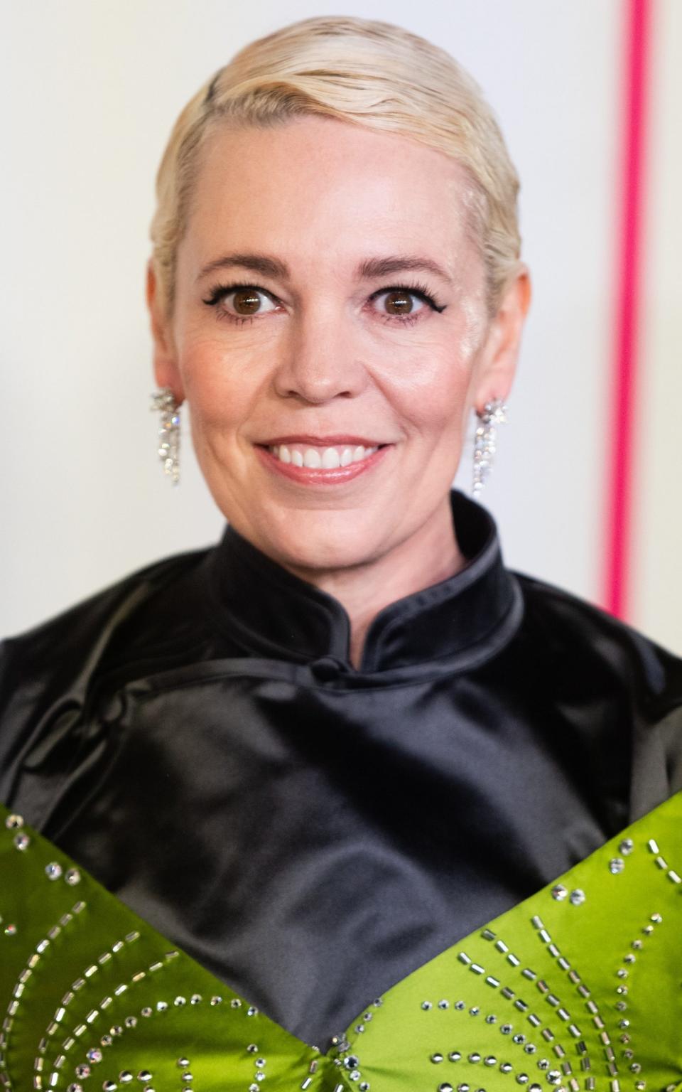 Olivia Coleman shows how a bold colour change can elevate short hair