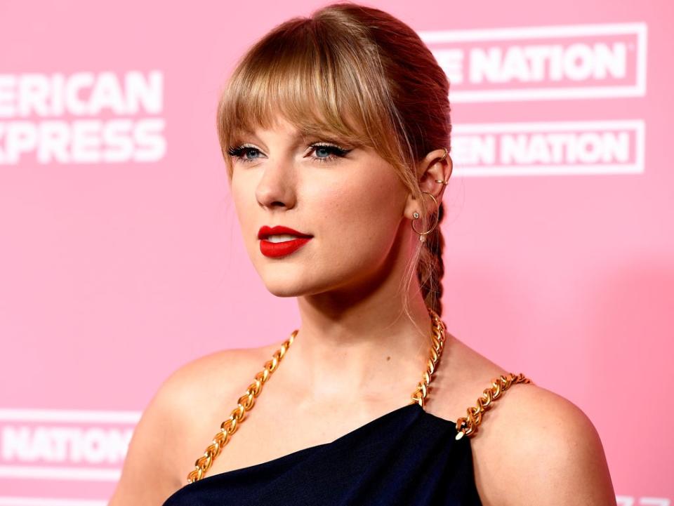 Taylor Swift is urging fans to support their local record store (Getty Images)