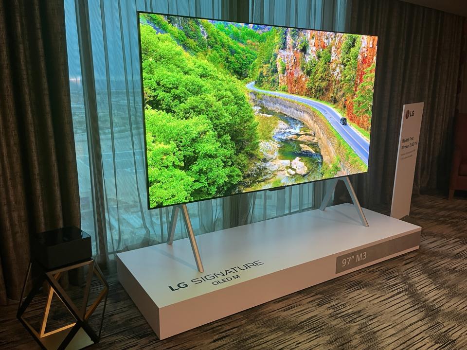 LG M3 97 OLED TV