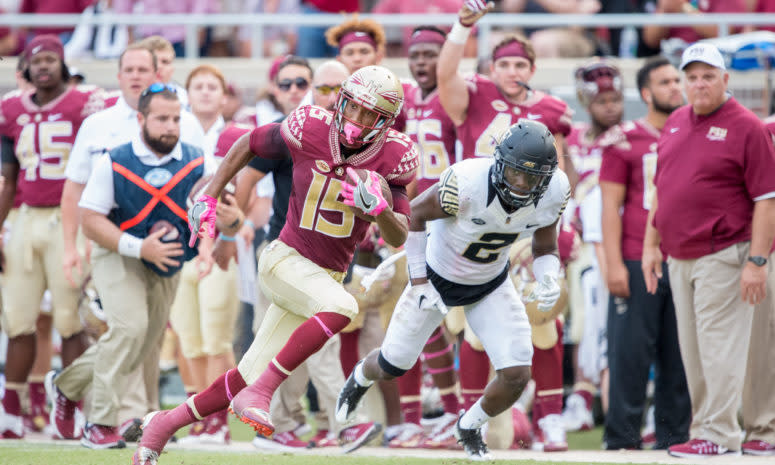 Florida State wide receiver Travis Rudolph runs with the ball.