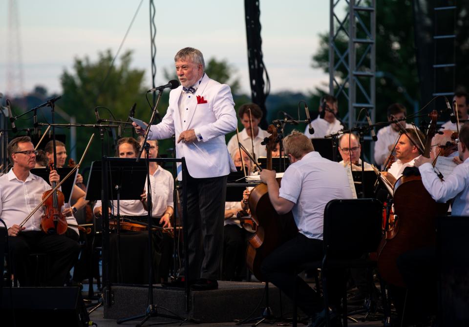 The Des Moines Symphony performs songs from Whitney Houston over Labor Day weekend in a free show.