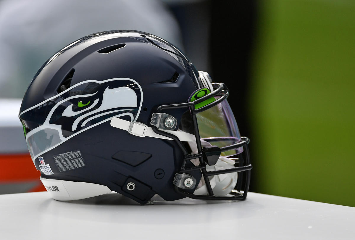 Roster moves, Russel Wilson says no trade request and other