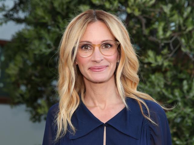 Julia Roberts gets real about her famed beauty in British Vogue