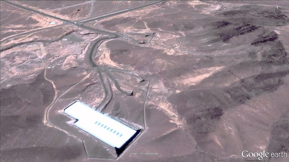 伊朗已經開始在福爾多地下核設施，將鈾氣體注入離心機。(圖：Goggle Earth)