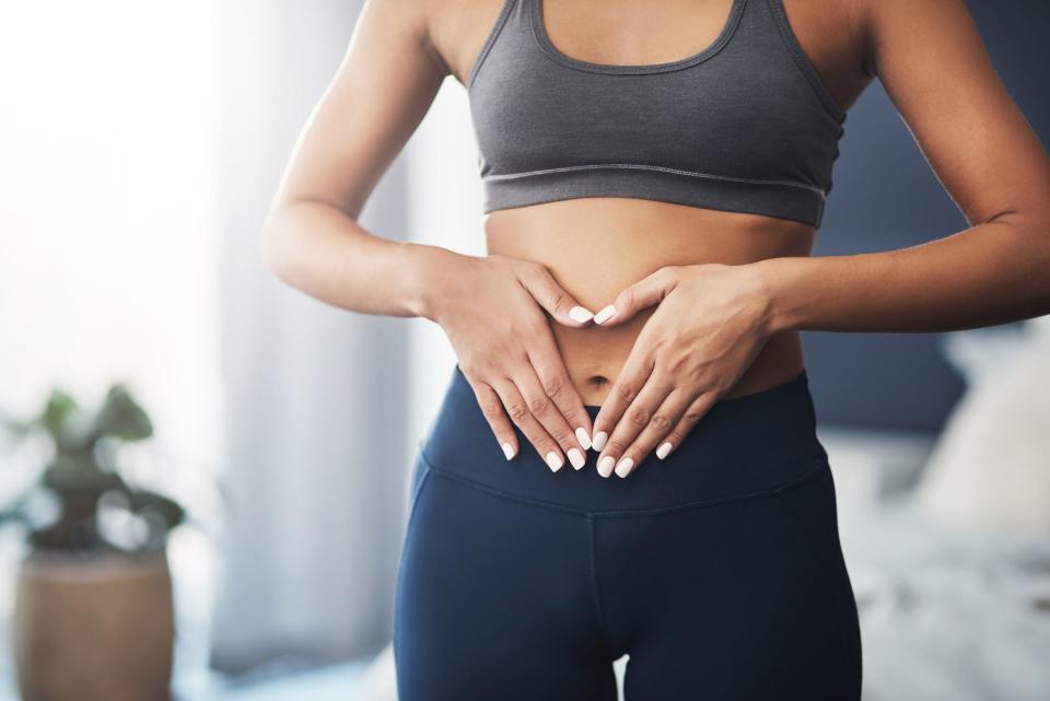 <p>Striving to get a flat stomach shouldn’t be about appearances, but <a href="https://www.heart.org/en/news/2019/03/19/waist-size-predicts-heart-attacks-better-than-bmi-especially-in-women" rel="nofollow noopener" target="_blank" data-ylk="slk:research shows;elm:context_link;itc:0;sec:content-canvas" class="link ">research shows</a> that less fat in the belly area <em>is</em> linked to a lower risk of heart disease and diabetes. Our bodies are complicated and unfortunately, a variety of factors (such as hormones and genetics) can affect how flat your midsection naturally is. That means that trying to make your stomach smaller — and keep it that way — can be difficult physically and mentally.</p><p>There's also the issue of bloat. A variety of factors can make us feel uncomfortably puffy sometimes, regardless of how big our tummy is. The good news is you can make small tweaks to your routine that will <a href="https://www.goodhousekeeping.com/health/wellness/g30247459/how-to-get-rid-of-bloating/" rel="nofollow noopener" target="_blank" data-ylk="slk:help reduce bloating;elm:context_link;itc:0;sec:content-canvas" class="link ">help reduce bloating</a>. What's more, many of those little habits can help you adopt safe, long-lasting lifestyle changes that will improve your overall health — and slim your belly — without resorting to extreme (and dangerous) dieting techniques. (To this end, it's also worth noting that <strong>weight loss, health and body image are complex subjects</strong> so before you decide to go on a diet and overhaul your eating patterns, we invite you gain a broader perspective by reading our <a href="https://www.goodhousekeeping.com/anti-dieting/" rel="nofollow noopener" target="_blank" data-ylk="slk:exploration into the hazards of diet culture;elm:context_link;itc:0;sec:content-canvas" class="link ">exploration into the hazards of diet culture</a>.)</p><p>The bottom line? If your goal is to reduce bloat in the short term, the strategies below will definitely help with that. And if you're hoping to reduce your abdominal fat and shed a few pounds from your midsection to lower your risk of chronic conditions, consider starting by adding more wholesome and unprocessed foods (including some touted as <a href="https://www.goodhousekeeping.com/health/diet-nutrition/advice/g781/belly-fat-foods/" rel="nofollow noopener" target="_blank" data-ylk="slk:flat belly foods;elm:context_link;itc:0;sec:content-canvas" class="link ">flat belly foods</a>) to your menu and increasing your physical activity. After that, the straightforward, science-backed and expert-approved strategies explained below should also help you get a flatter belly.</p>