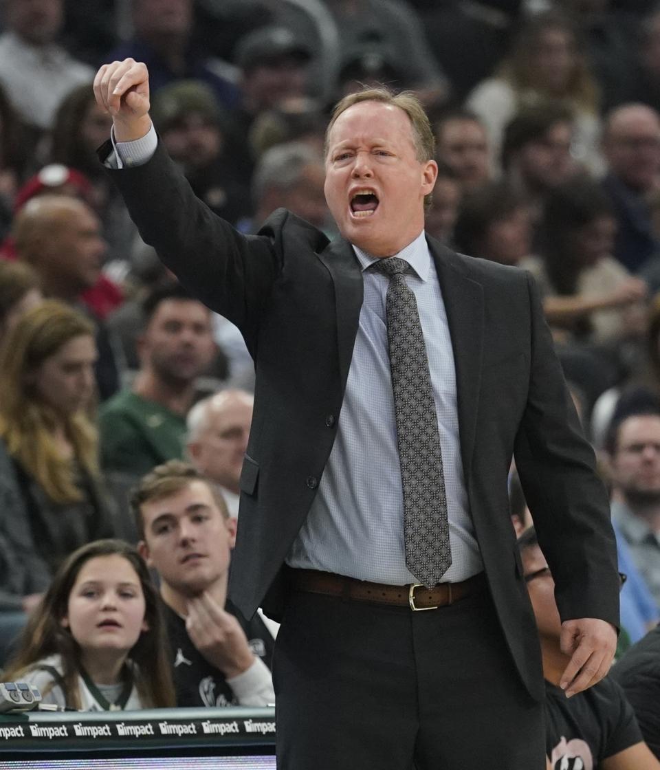 Milwaukee Bucks head coach Mike Budenholzer reacts during the first half of an NBA basketball game against the New Orleans Pelicans Wednesday, Dec. 19, 2018, in Milwaukee. (AP Photo/Morry Gash)