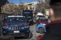 Il furgone refrigerato contenente le dosi di vaccino è arrivato allo Spallanzani di Roma scortato dai Carabinieri. (Photo by Antonio Masiello/Getty Images)