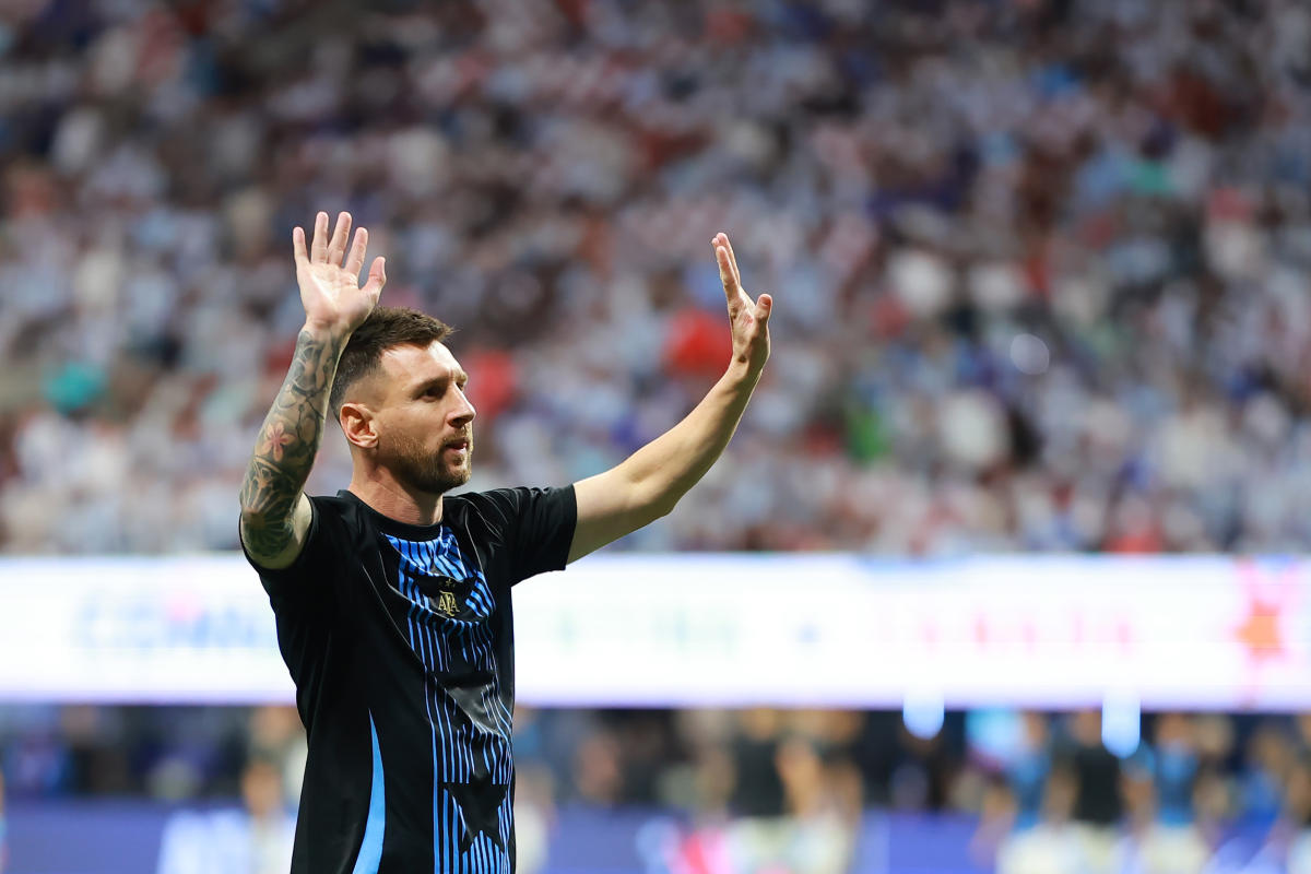 Lionel Messi and Argentina put Atlanta on edge in their victorious Copa America opener