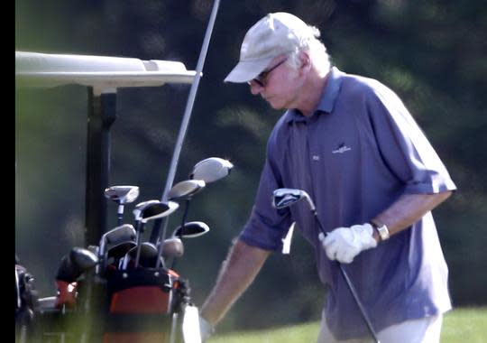 President Obama Golfs With Larry David on Martha's Vineyard