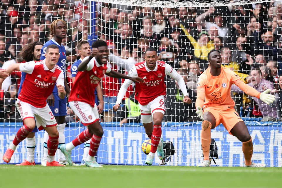 LONDON, ENGLAND - NOVEMBER 06: Gabriel of Arsenal and Thomas Partey of Arsenal celebrate their first goal  during the Premier League match between Chelsea FC and Arsenal FC at Stamford Bridge on November 6, 2022 in London, United Kingdom. (Photo by Jacques Feeney/Offside/Offside via Getty Images)