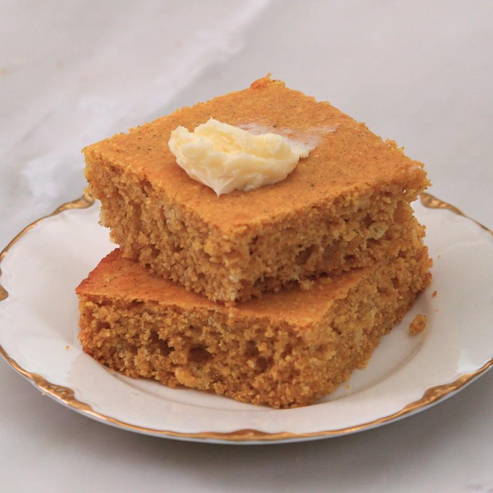 Pumpkin Spice Cornbread