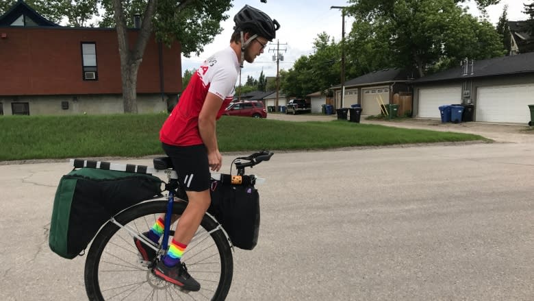 Alberta unicyclist aims to cross country on custom-made bike