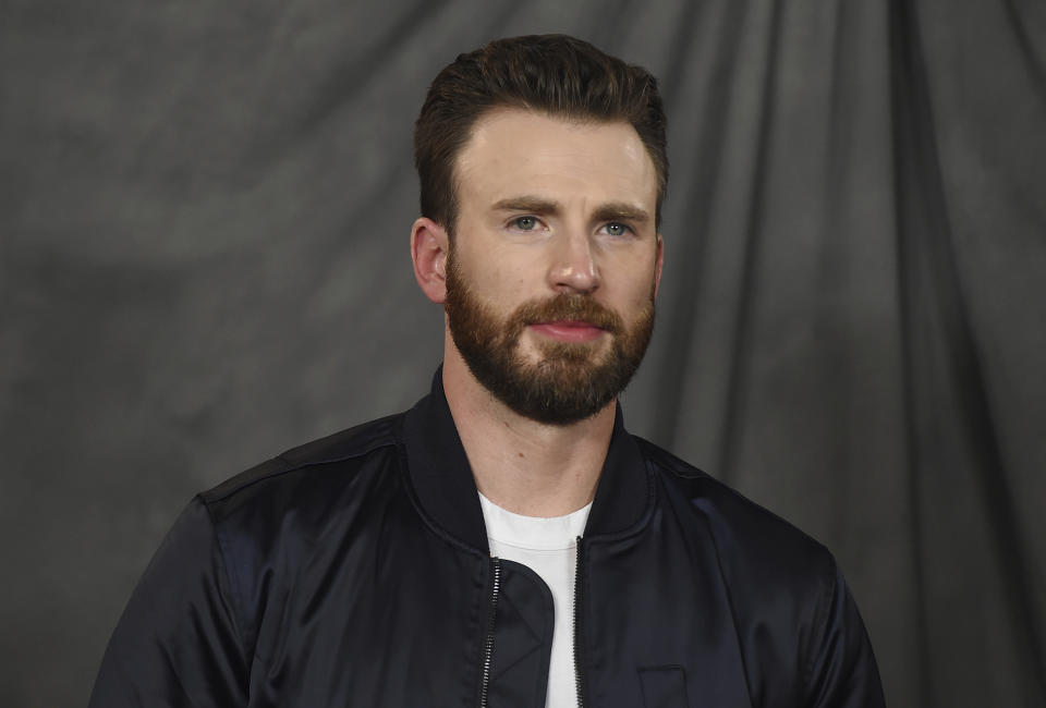 Chris Evans attends the "Knives Out" photo call at the Four Seasons Hotel on Friday, Nov. 15, 2019, in Los Angeles. (Photo by Jordan Strauss/Invision/AP)