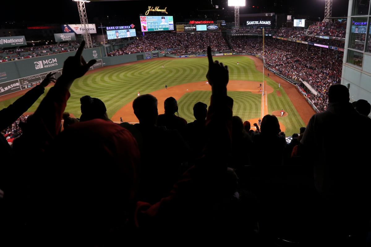 John Hancock sign will be removed from Fenway Park