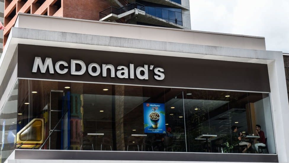 Un restaurante de McDonalds en Caracas.