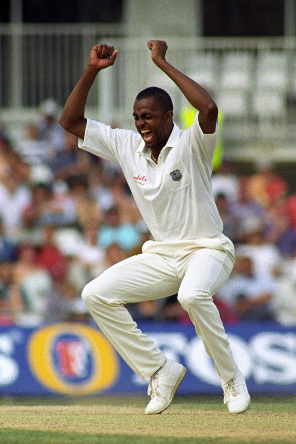 <p>Courtney Walsh holds the record for the best Test match bowling as captain (13-52)<br></p>