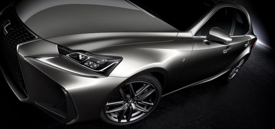 Lexus IS小改款2016年北京車展現身！即便動力沒改，光看外型也就夠「嗆」了！
