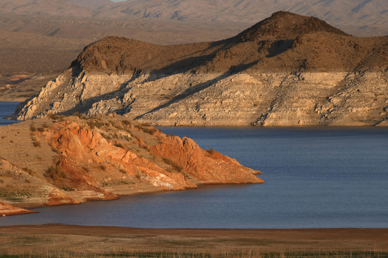 Lake Mead Falls To Lowest Level Since Hoover Dam's Construction (Ethan Miller / Getty Images)