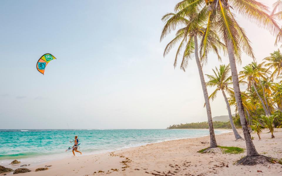 Guadeloupe, Strand von Capesterre-de-Marie-Galante - Camera Press