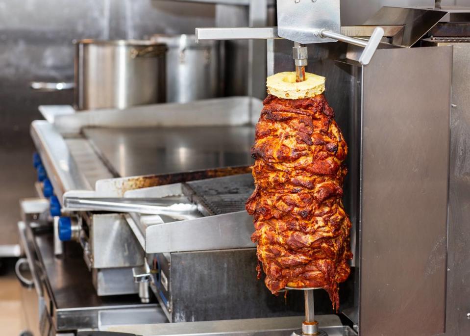 Al Pastor at La Caseta